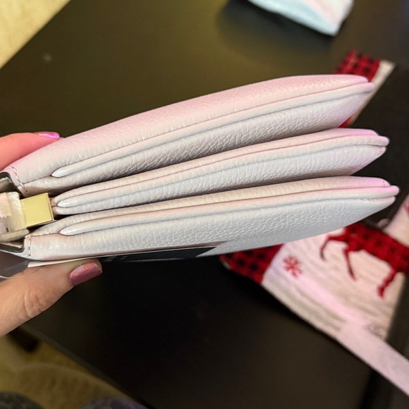 Kate Spade Leila triple gusset crossbody - lilac moon NWT - Picture 5 of 5